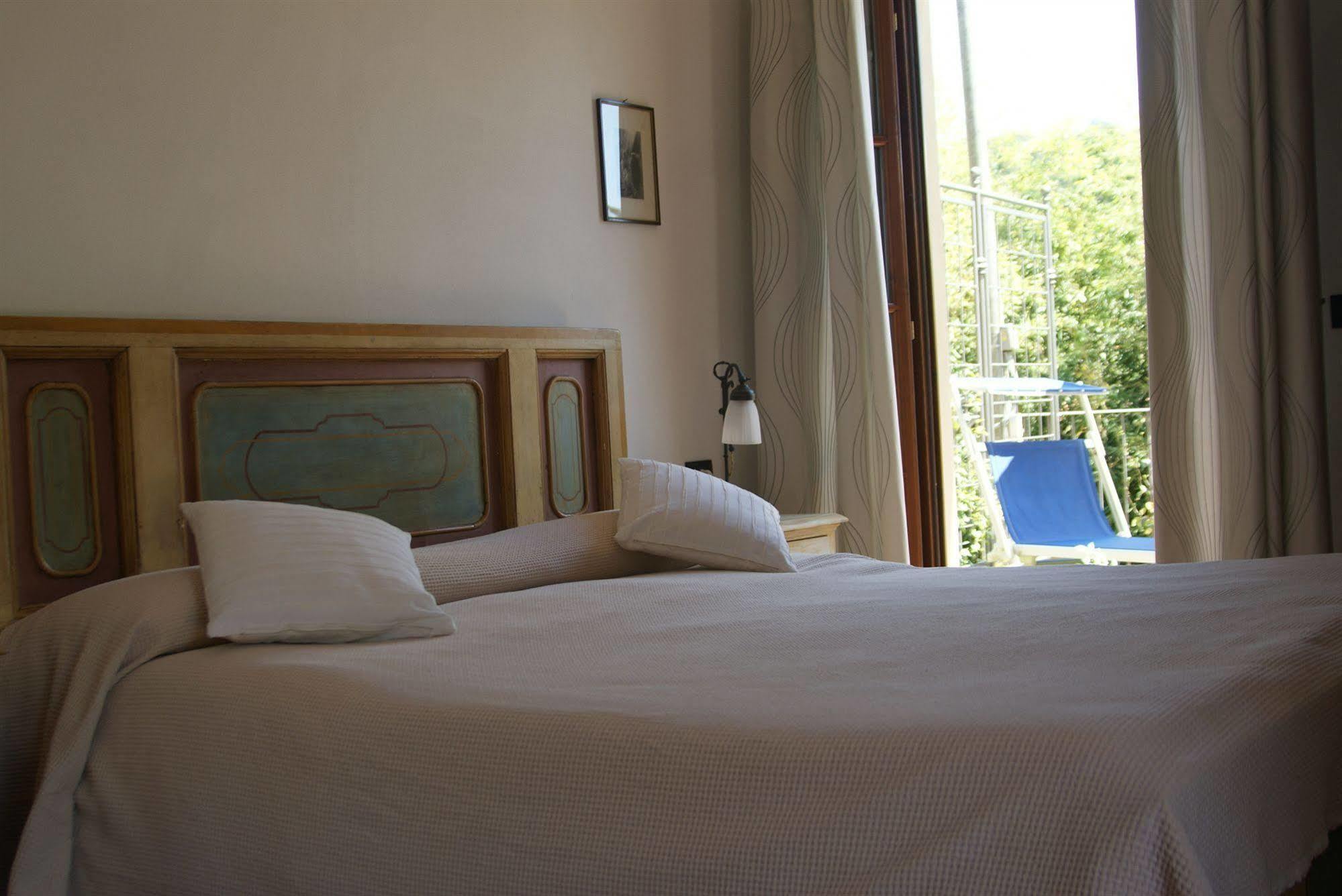 Hotel Di Sor Paolo Сан-Кашіано-ін-Валь-ді-Пеза Екстер'єр фото