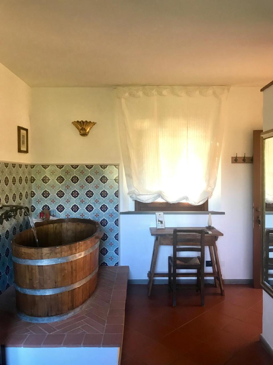 Hotel Di Sor Paolo Сан-Кашіано-ін-Валь-ді-Пеза Екстер'єр фото
